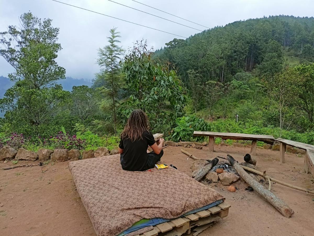 Freedom Camp Ella Otel Dış mekan fotoğraf